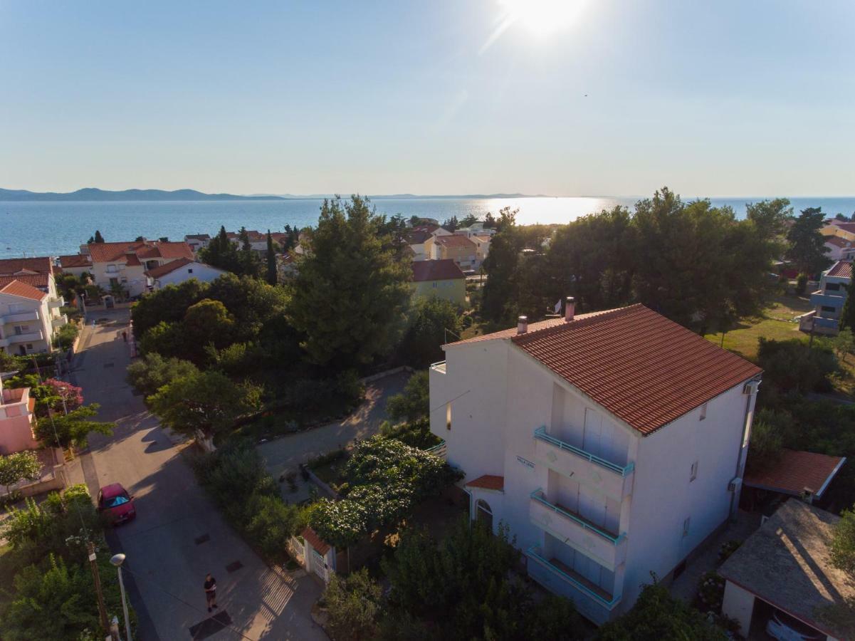 Apartments Villa Lena ซาดาร์ ภายนอก รูปภาพ
