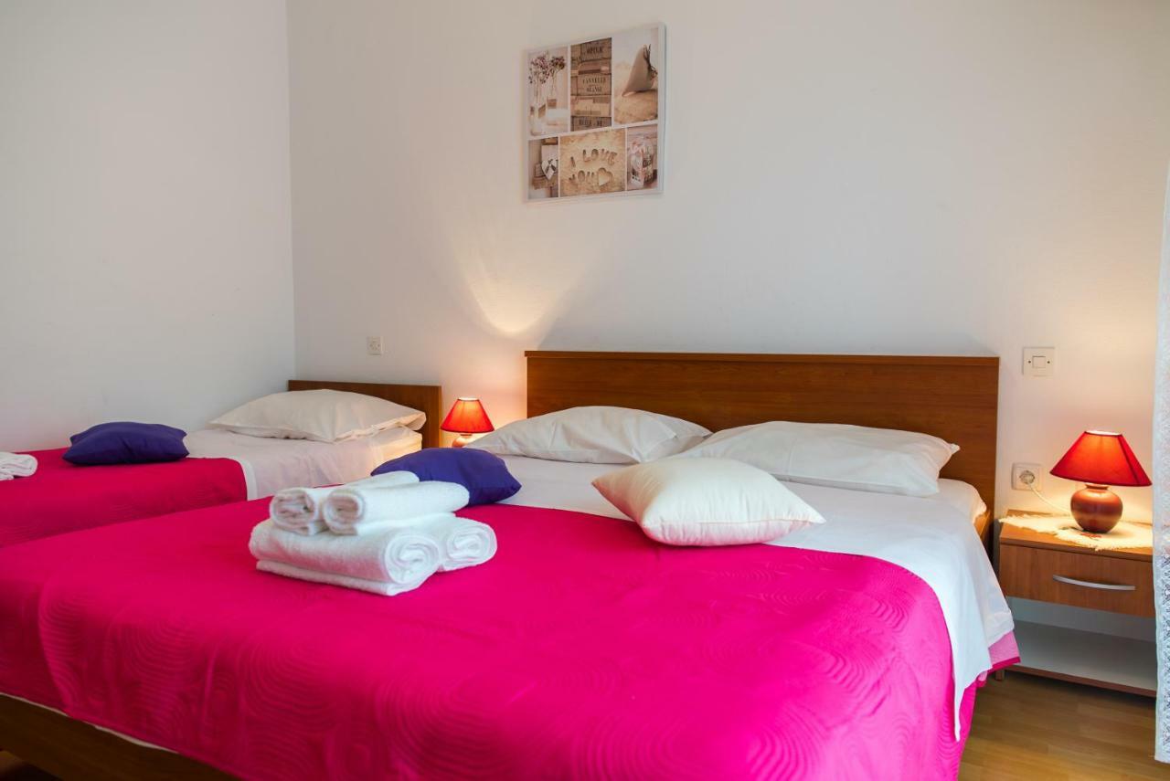 Apartments Villa Lena ซาดาร์ ภายนอก รูปภาพ