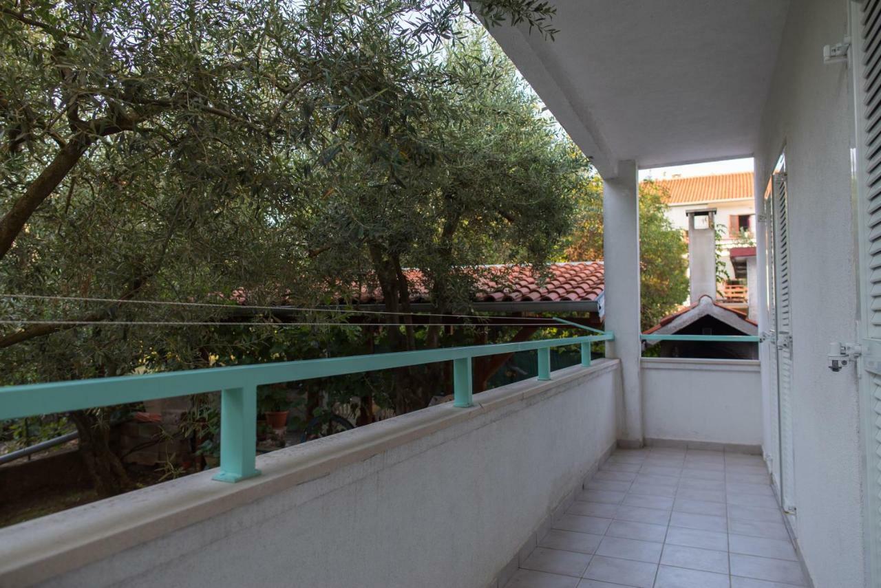 Apartments Villa Lena ซาดาร์ ภายนอก รูปภาพ