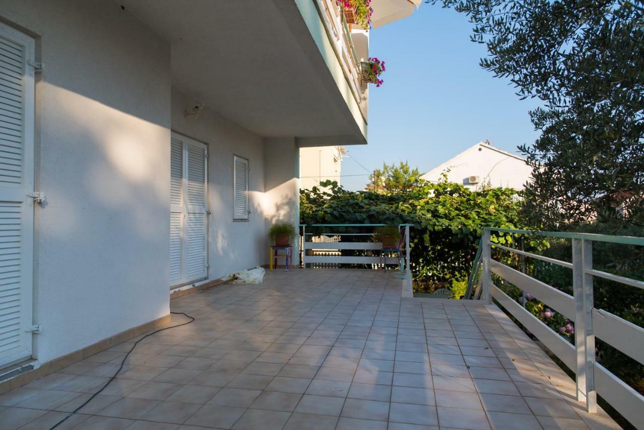 Apartments Villa Lena ซาดาร์ ภายนอก รูปภาพ
