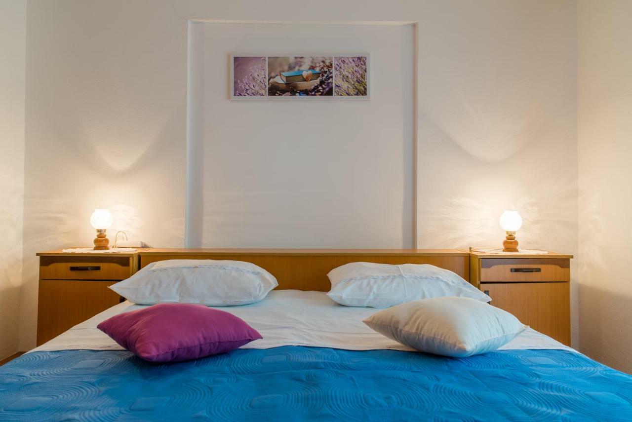 Apartments Villa Lena ซาดาร์ ภายนอก รูปภาพ