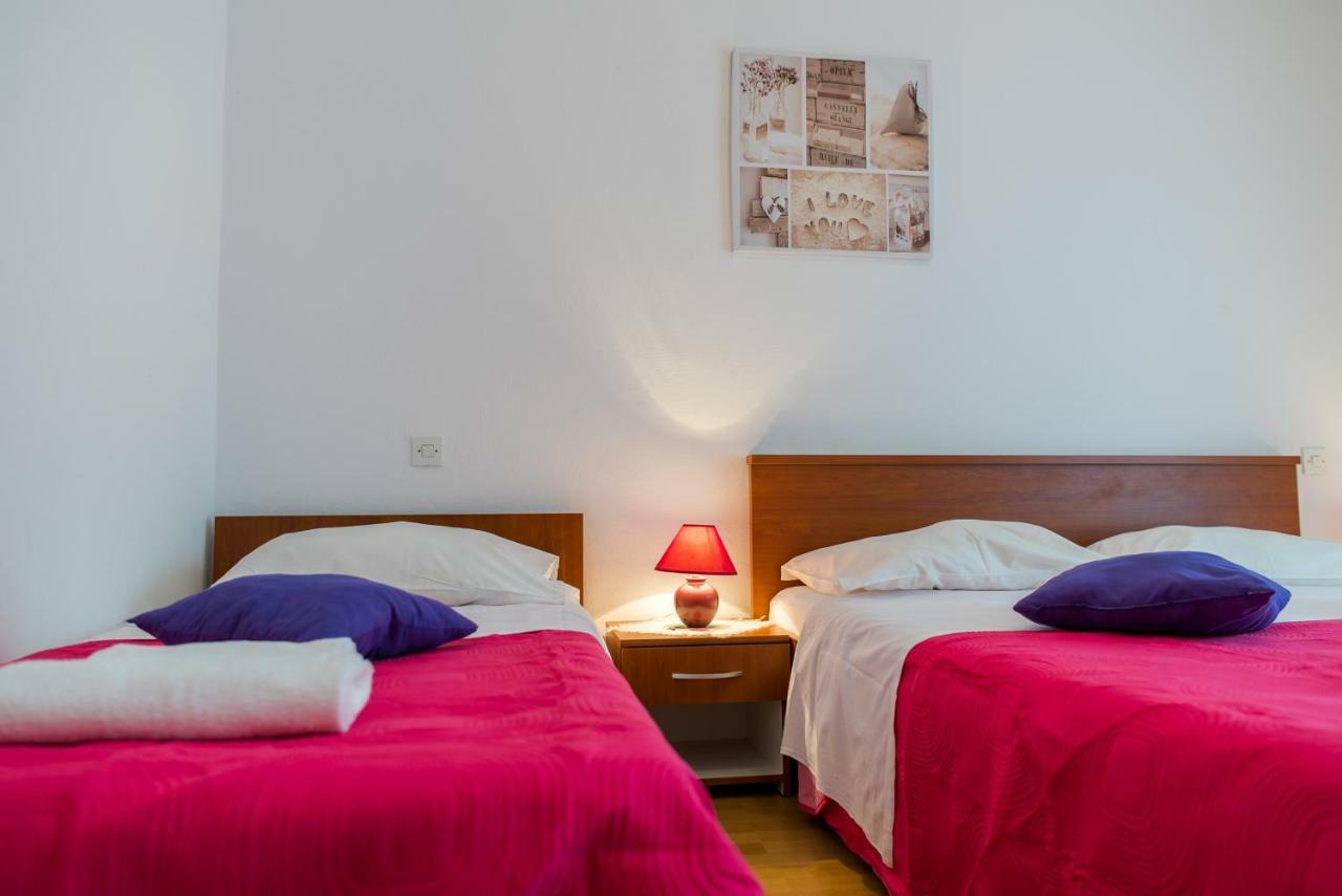 Apartments Villa Lena ซาดาร์ ภายนอก รูปภาพ