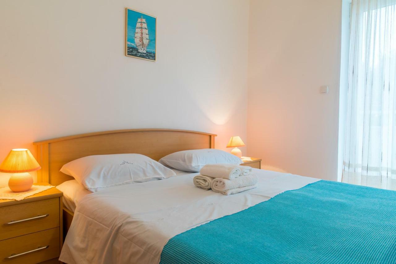 Apartments Villa Lena ซาดาร์ ภายนอก รูปภาพ